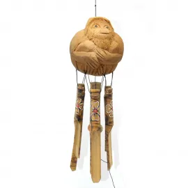 El Yapımı Doğal Coconut Maymun Figürlü Bambu Rüzgar Çanı | Otantik Bahçe ve Ev Dekoru