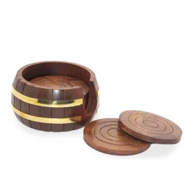 Pirinç Detaylı Yuvarlak Masif Ahşap Bardak Altı Takımı ve Varil Tasarımlı Tutucu Ev Dekorasyonu