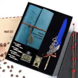 Doktora Hediye Kişiye Özel Lüks Mavi Tüylü Divit Kalem Seti & Hatıra Defteri - 8 Uçlu Kaligrafi Deneyimi