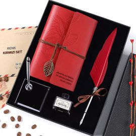 İsme Özel Hatıra Defteri ve Tüylü Divit Kalem Seti