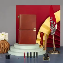 Retro Kuş Tüyü Divit Dolma Kalem, Mühür Mumu ve İsme Özel Ajanda Seti