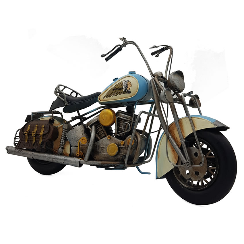Dekoratif Metal Çantalı Chopper Motosiklet