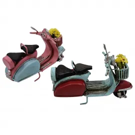 Dekoratif Retro Vespa Mini Scooter Seti (2'li) - El Yapımı Metal Maket Çiçek Sepetli