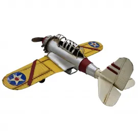 Vintage Sarı Metal Savaş Uçağı Modeli - El Yapımı Dekoratif Uçak Biblo