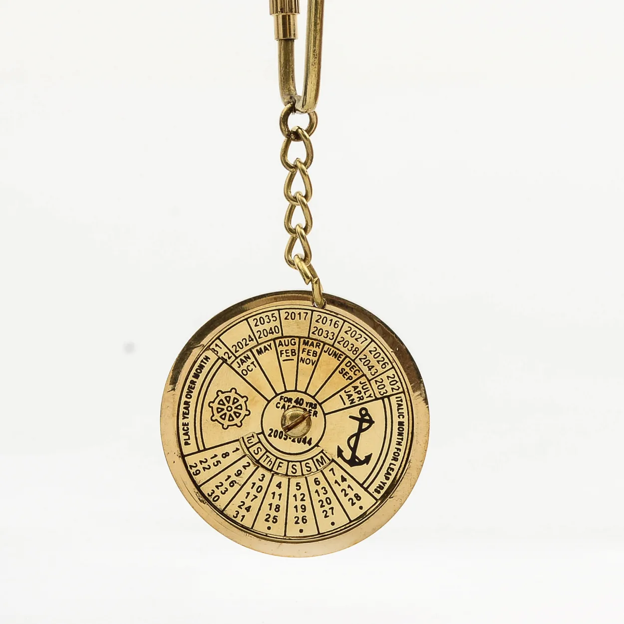 Denizci Temalı Pirinç Sonsuz Takvim Anahtarlık | 40 Yıllık Vintage Tarz Aksesuar Denizci Temalı Pirinç Sonsuz Takvim Anahtarlık | 40 Yıllık Vintage Tarz Aksesuar