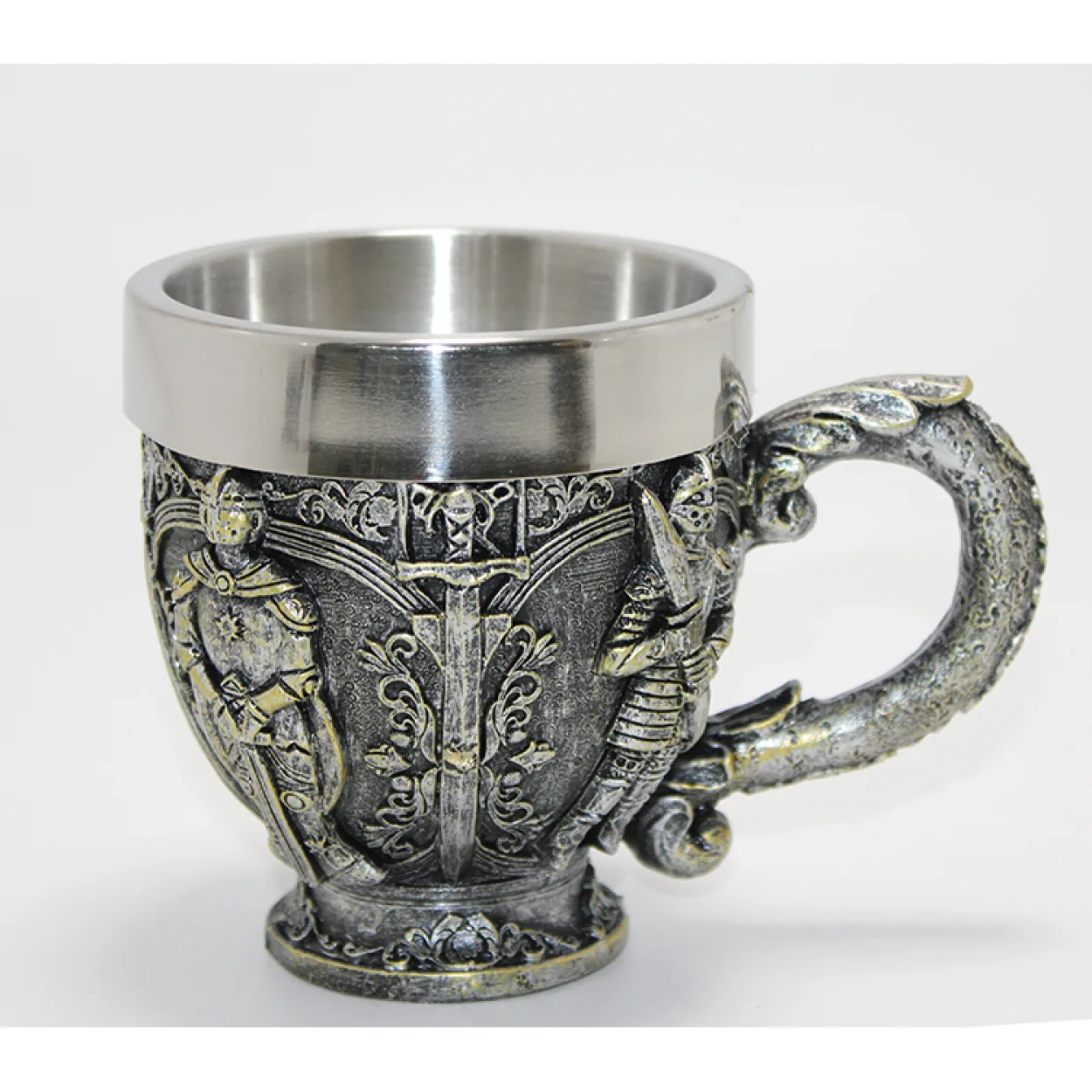 Gotik Şövalye Kabartmalı 3D Paslanmaz Çelik Kupa Bardak - Orta Çağ Temalı Gotik Şövalye Kabartmalı 3D Paslanmaz Çelik Kupa Bardak - Orta Çağ Temalı